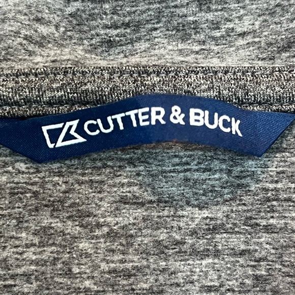 NWT Women's Cutter & Buck Adapt Eco Hooded Performance Pullover Sz M Thumb Holes - Picture 6 of 16